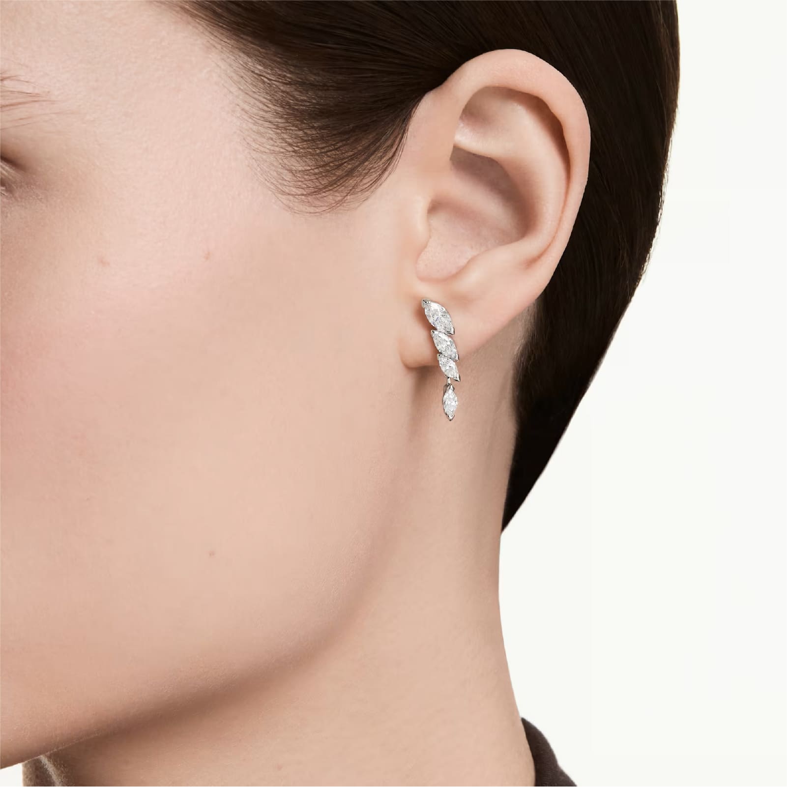 Orecchini lobo Swarovski Mesmera lega argento e zirconi MISURA UNICA