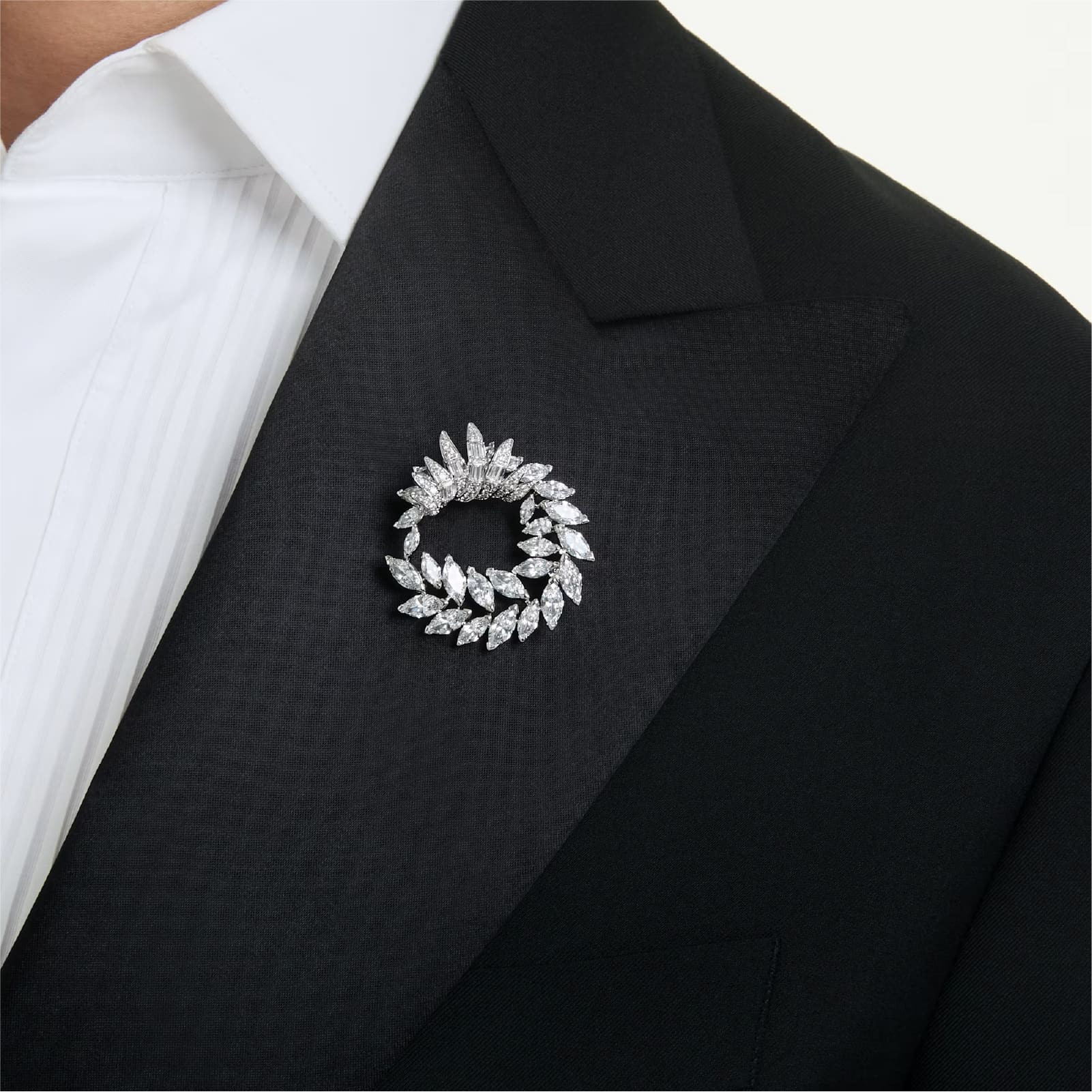 Spilla Swarovski Mesmera lega argento e zirconi cerchio MISURA UNICA