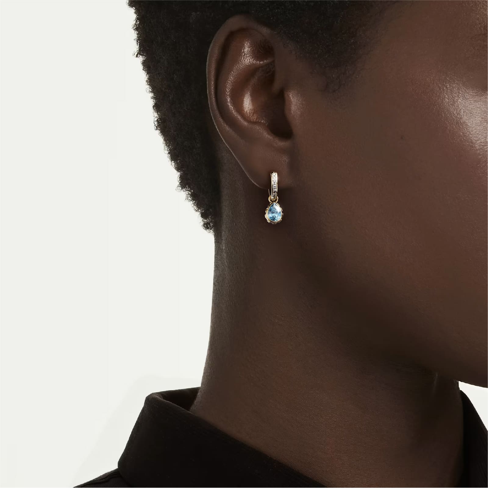 Orecchini con pendente Swarovski Chroma goccia azzurra MISURA UNICA