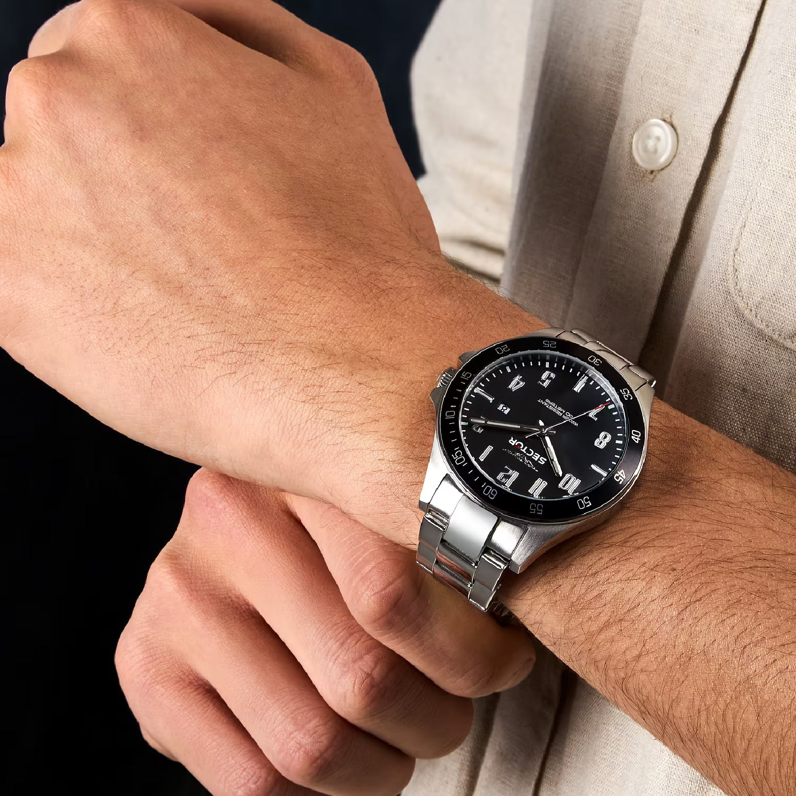 Orologio solotempo uomo Sector acciaio e quadrante nero