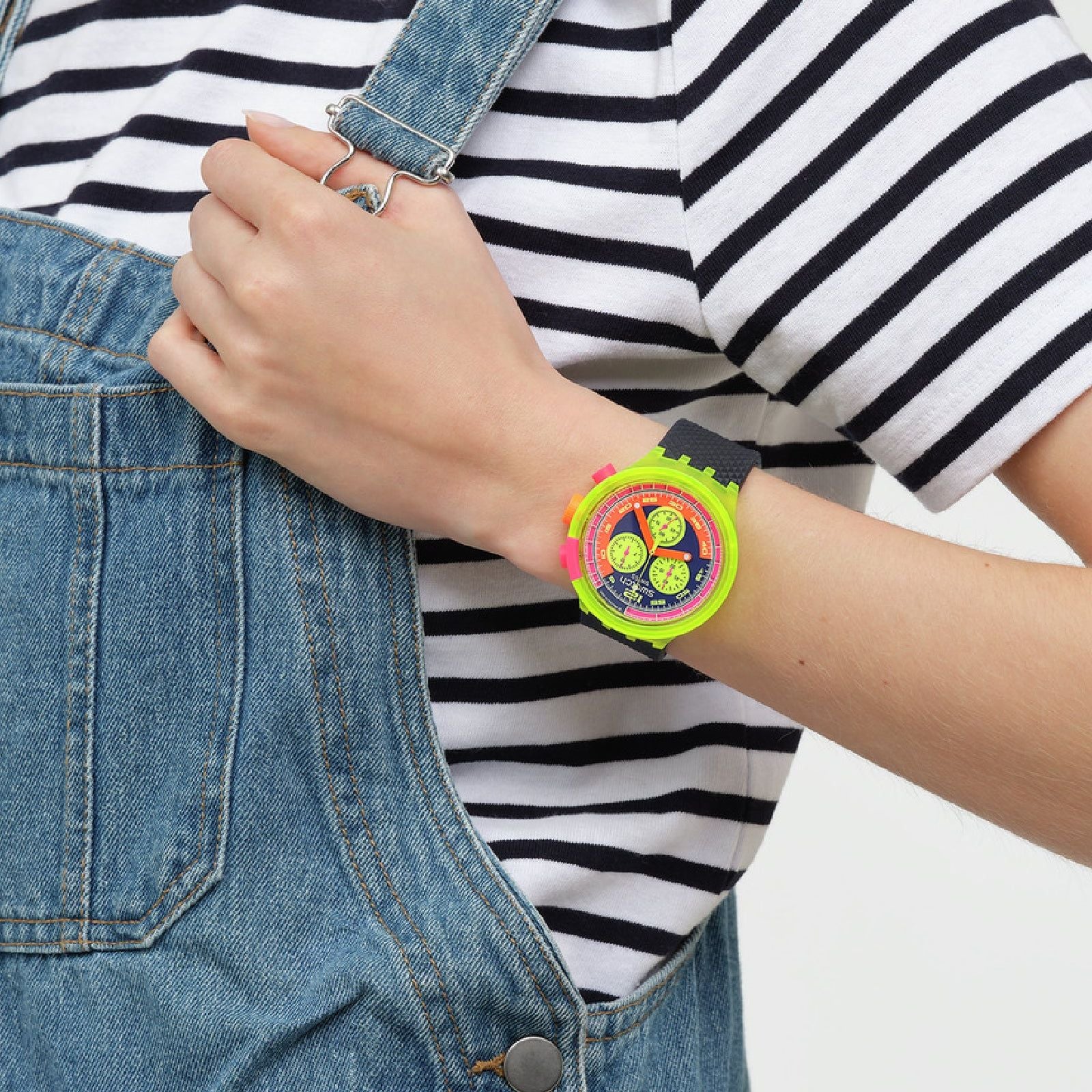 Orologio cronografo Swatch Neon unisex SB06J100-4
