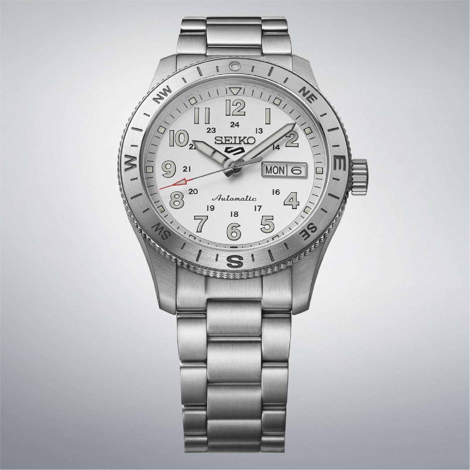 Orologio Seiko 5 Sports Auto in acciaio e quadrante bianco MISURA UNICA