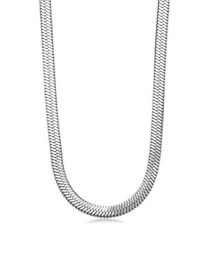 Collana girocollo donna della collezione S'agapõ Chunky realizzato in acciaio caratterizzato da catena snake piatta SHK82
