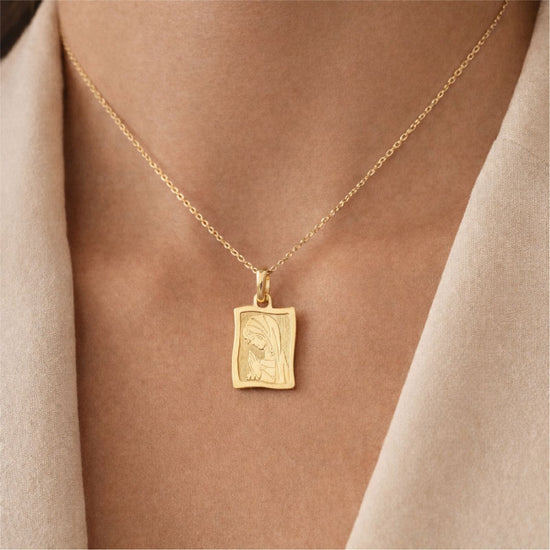 Medaglietta Joy Gioielli in oro giallo 9 KT con madonnina MISURA UNICA