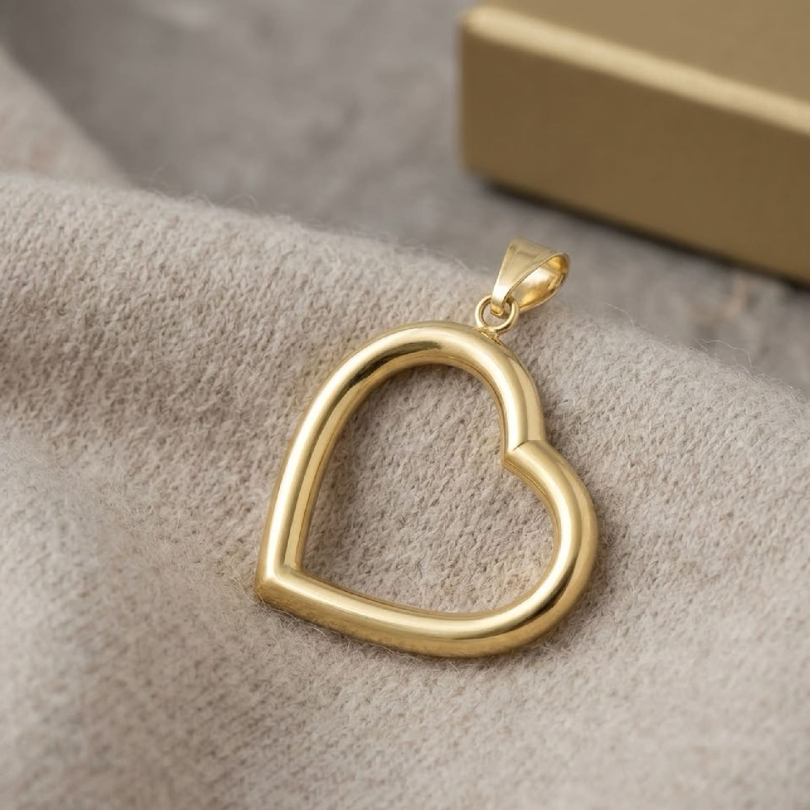 Ciondolo Joy Gioielli oro giallo 18 KT con cuore aperto MISURA UNICA