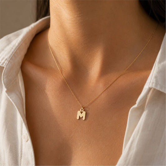 Ciondolo Joy Gioielli in oro giallo 9kt a forma di lettera M MISURA UNICA