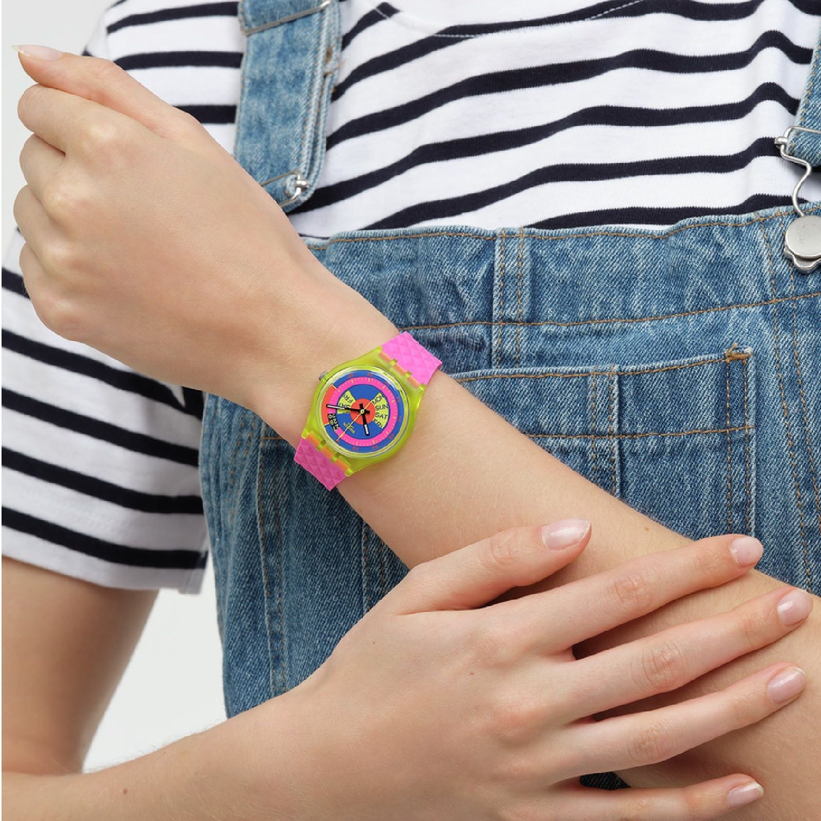 Orologio solo tempo Swatch Neon unisex SO28J700-4