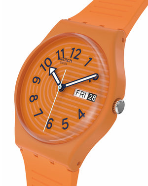 Orologio solo tempo unisex Swatch Essentials con cassa 34mm biologica e cinturino in silicone arancione SO28O703