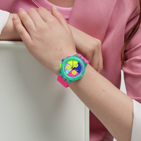 Orologio donna Swatch Neon FLASH ARROW plastica verde quadrante multicolor 42mm SUSG408-4
