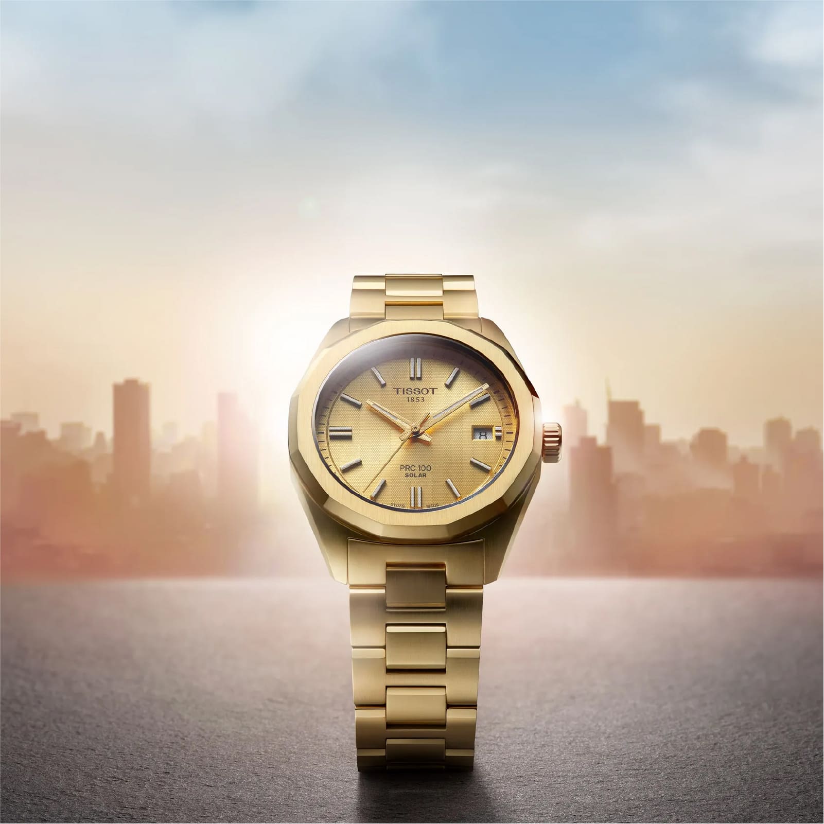 Orologio solo tempo Tissot a energia solare acciaio dorato MISURA UNICA