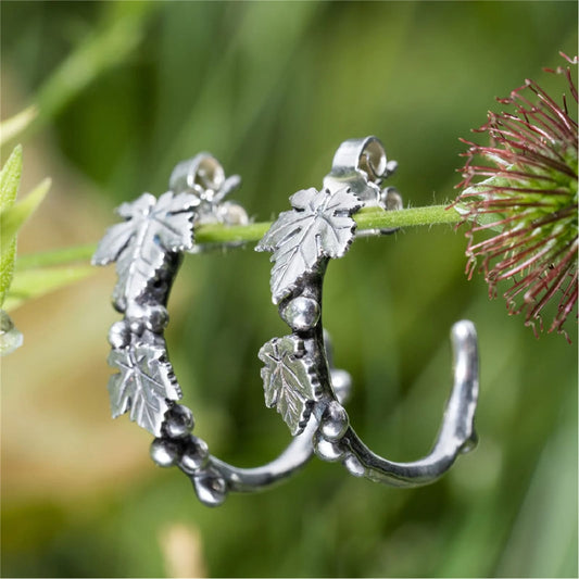 Orecchini a cerchio Trollbeads in argento con foglie MISURA UNICA