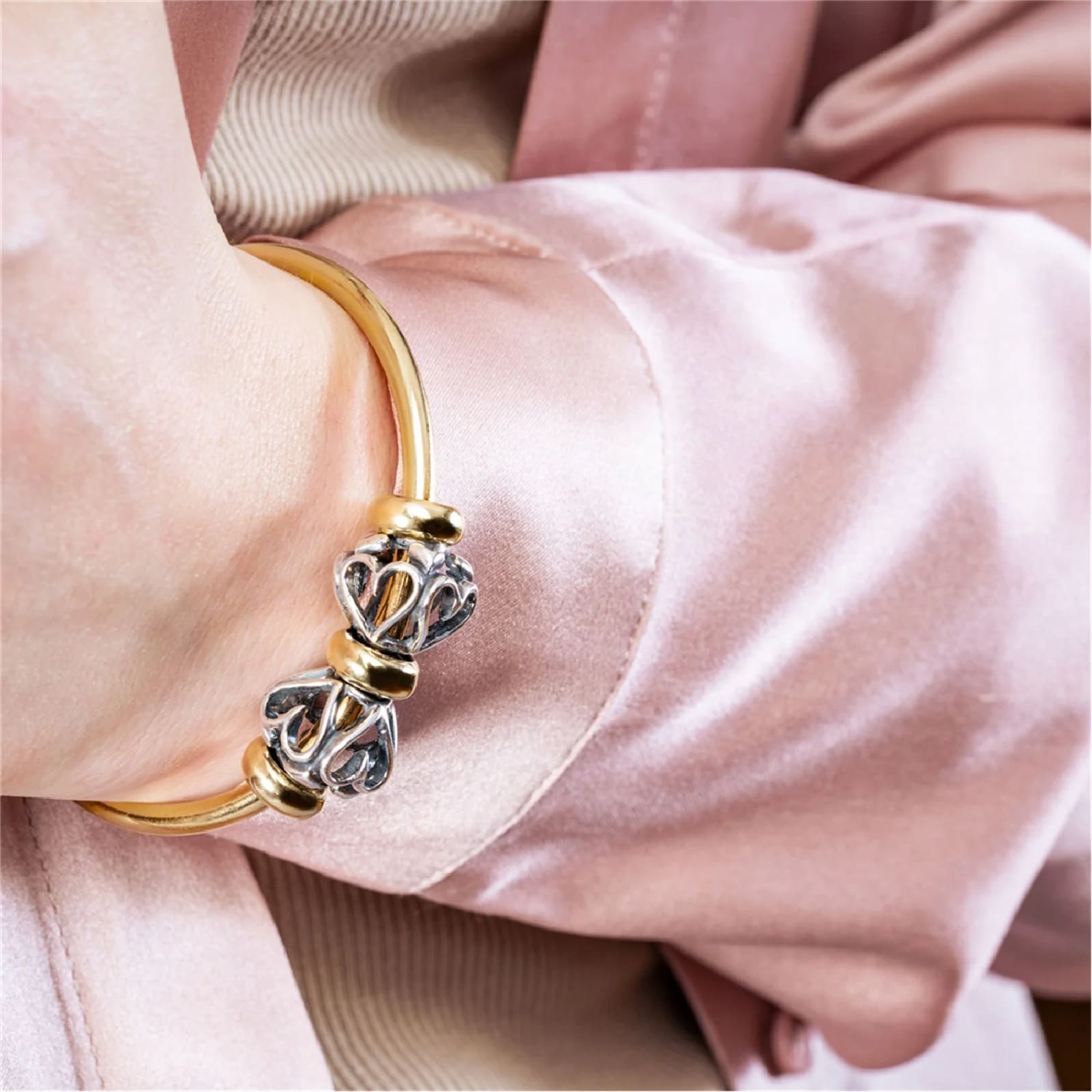 Beads da donna Trollbeads in argento intarsiato con cuori MISURA UNICA