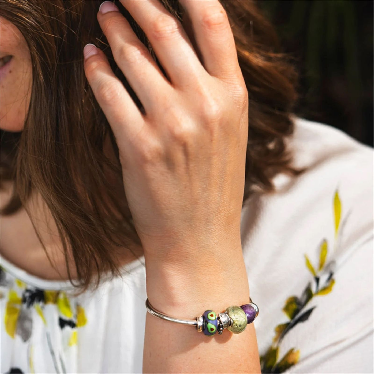 Charm Trollbeads in argento e vetro viola con avocado verde MISURA UNICA