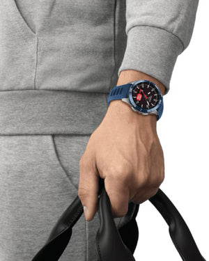 Orologio Smartwatch uomo Tissot T-Touch Connect Sport con cassa 43,75 mm in titanio cinturino silicone e lunetta in ceramica blu T1534204705101