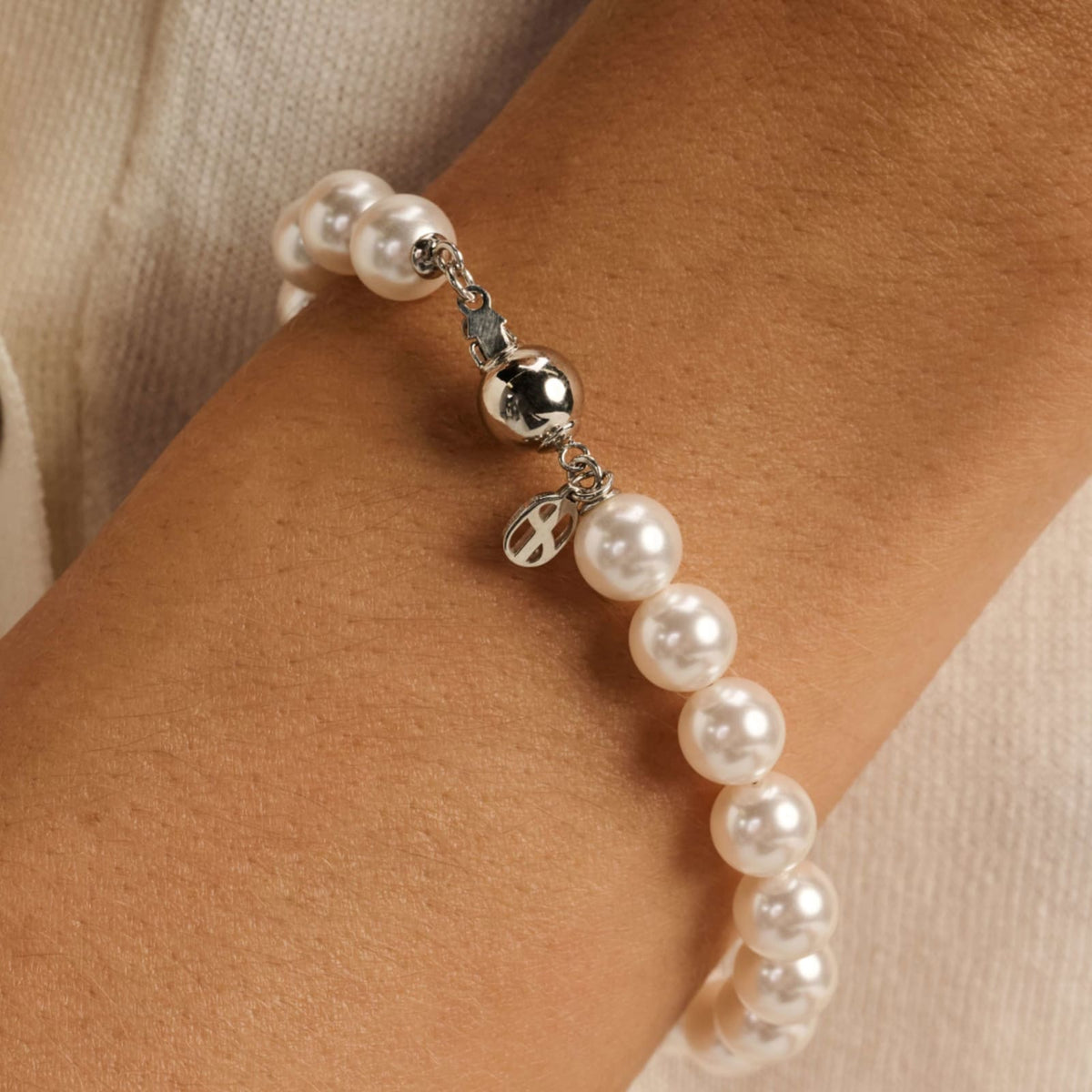 Bracciale Ti Sento in argento placcato platino e perle 8mm 19,5 cm