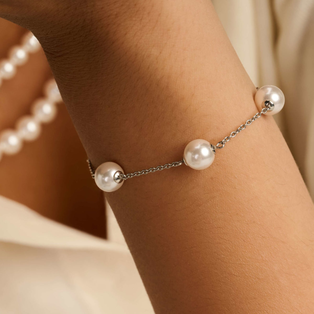 Bracciale catena Ti Sento in argento e cinque perle 8mm 20 cm