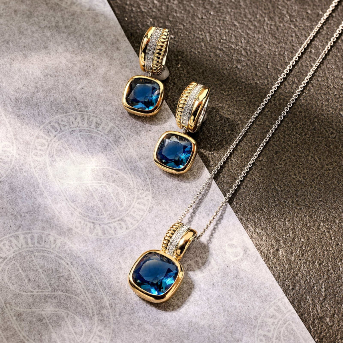 Collana pendente Ti Sento in argento e zircone blu MISURA UNICA