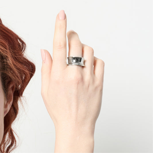 Anello a fascia sottile da donna Unoaerre in bronzo rodiato