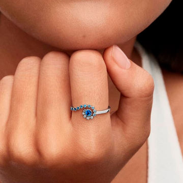 Anello Pandora x Disney in argento con pietre blu