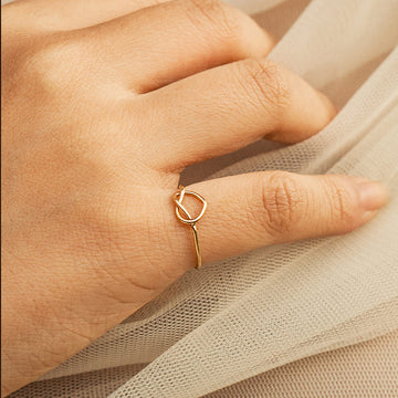 Anello Rubinia Filodamore con cuore annodato