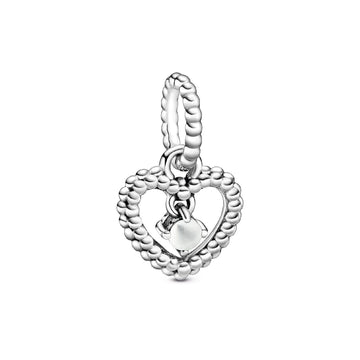 Charm pendente a cuore bianco latte decorato con sfere Purely Pandora 798854C04-1