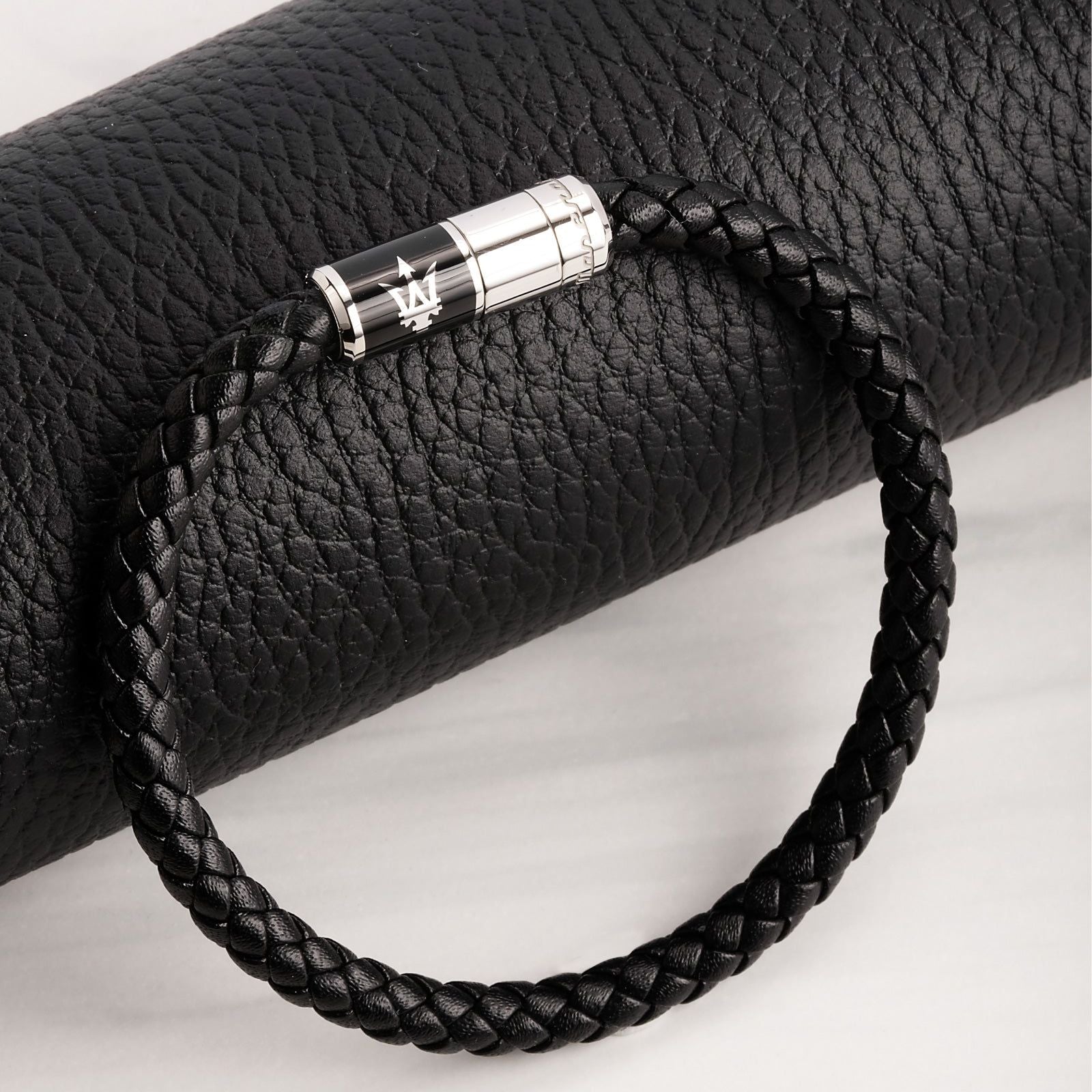 Bracciale Maserati da uomo JM222AVE07-3