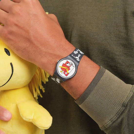 Orologio solo tempo Swatch Peanuts unisex SO28Z107-3