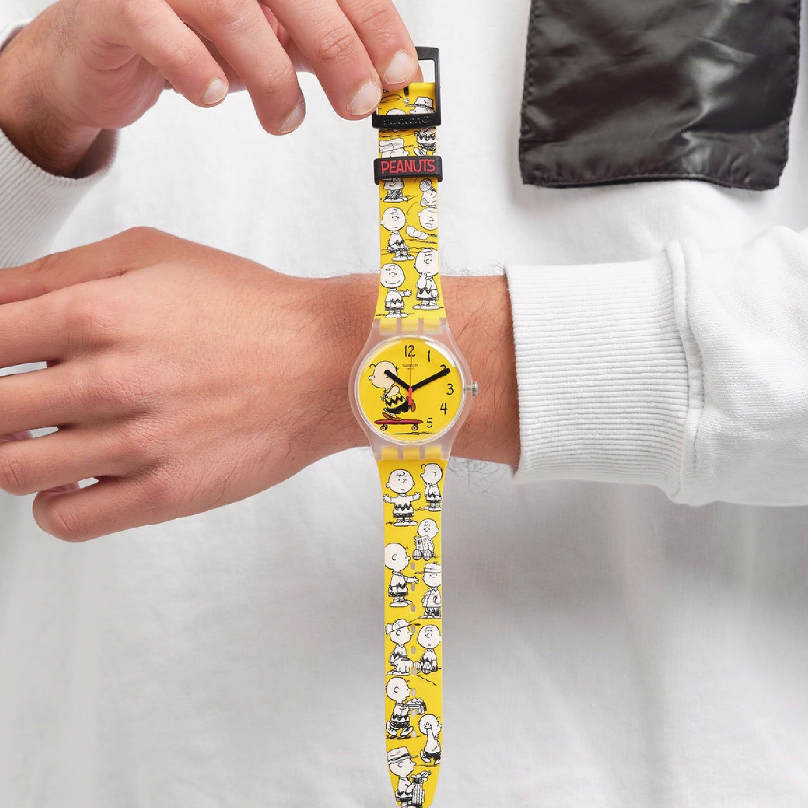 Orologio solo tempo Swatch Peanuts unisex SO29Z101-4