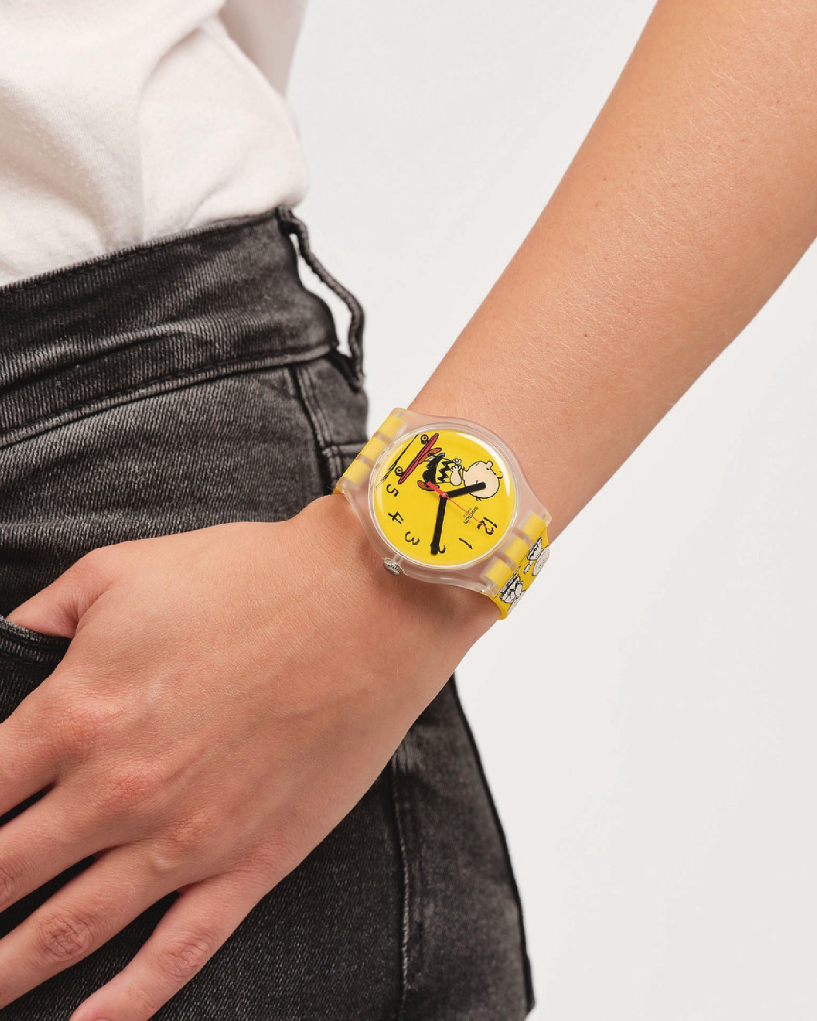 Orologio solo tempo Swatch Peanuts unisex SO29Z101-5