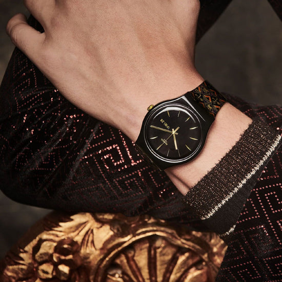 Orologio solo tempo Swatch Knightliness da uomo SUOB730-3